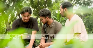 বদলে যাচ্ছে তথ্য খোঁজার ধরণ, ব্যক্তিকেন্দ্রিক হচ্ছে এআই!
